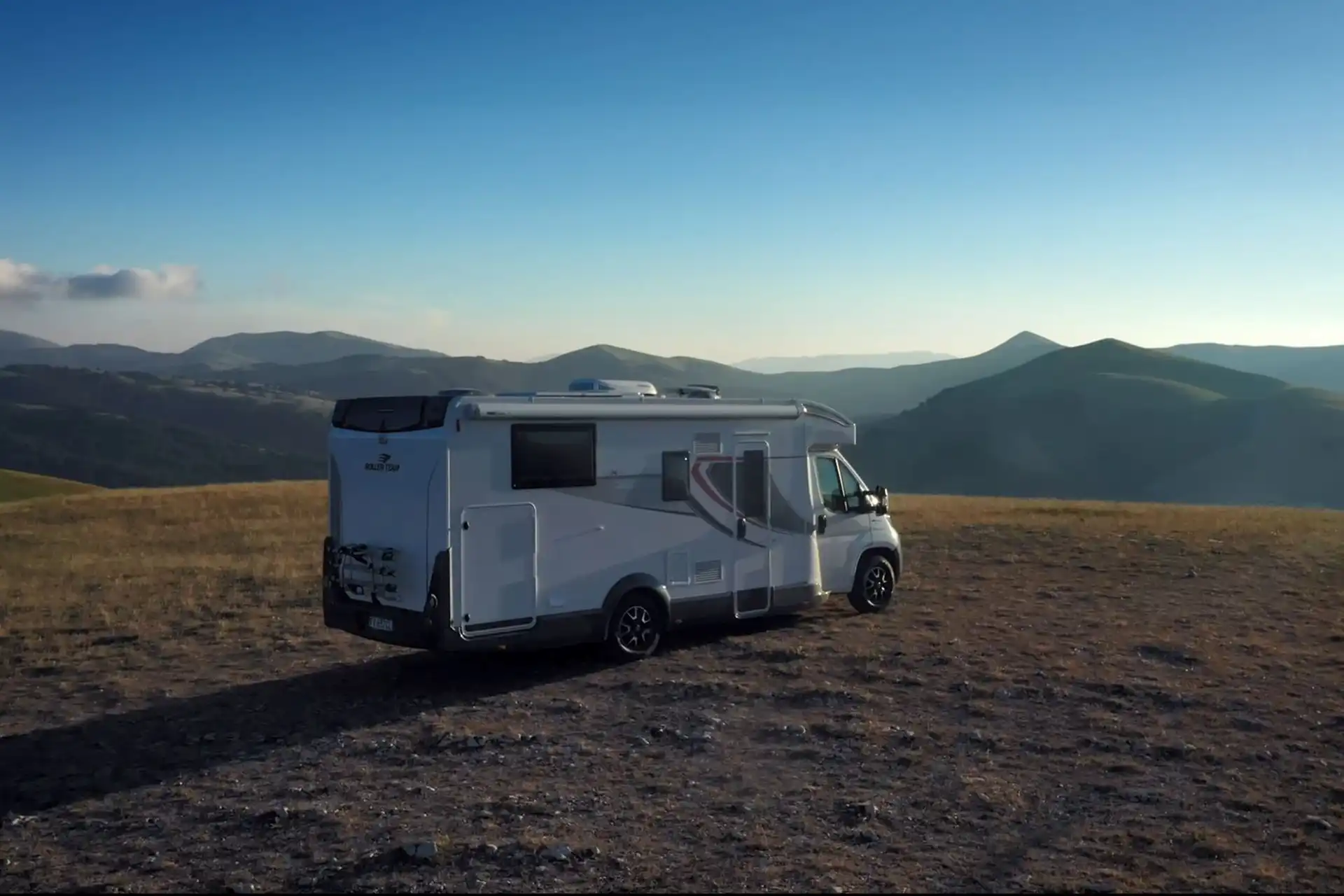 webasto-cool-top-trail-dachklimaanlage-camper-wohnmobil-nachrüsten-einbau-doerfelt-die-werkstatt-4 Webasto Cool Top Trail Dachklimaanlage für Camper und Wohnmobil leistungsstarke Klimaanlage nachrüsten mit professionellem Einbau bei DÖRFELT DIE WERKSTATT in Zwickau effiziente Kühlung für mobiles Reisen