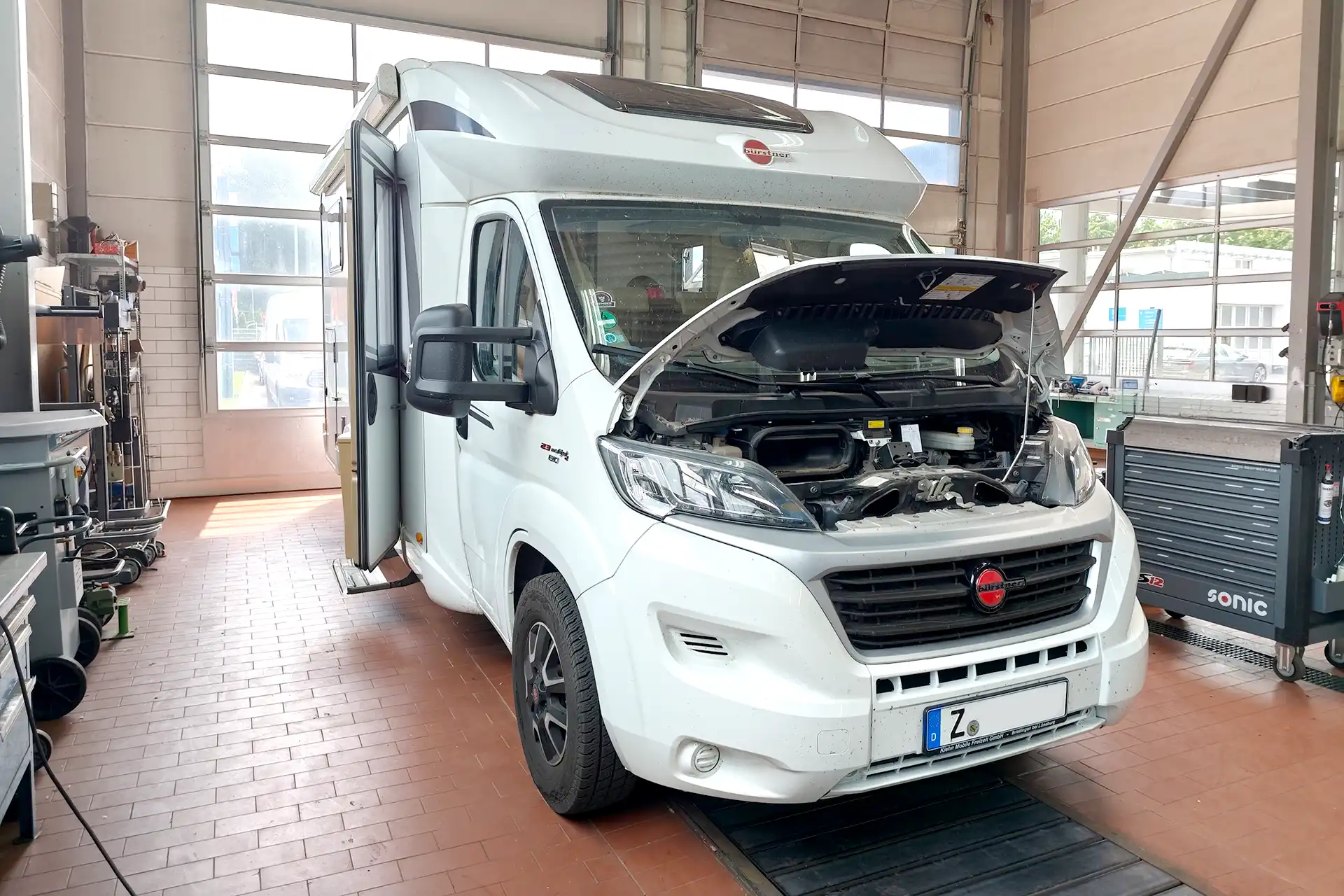 reparatur-und-service-wohnmobil-wohnwagen-hauptuntersuchung-doerfelt-die-werkstatt-zwickau-5 Reparatur und Service für Wohnmobil und Wohnwagen mit Hauptuntersuchung bei DÖRFELT - DIE WERKSTATT in Zwickau professionelle Fahrzeugwartung technische Prüfungen Fehlerdiagnose und Instandsetzung für Reisemobile und Caravans zuverlässiger Werkstattservice für Sicherheit Komfort und unbeschwerte Urlaubsfahrten